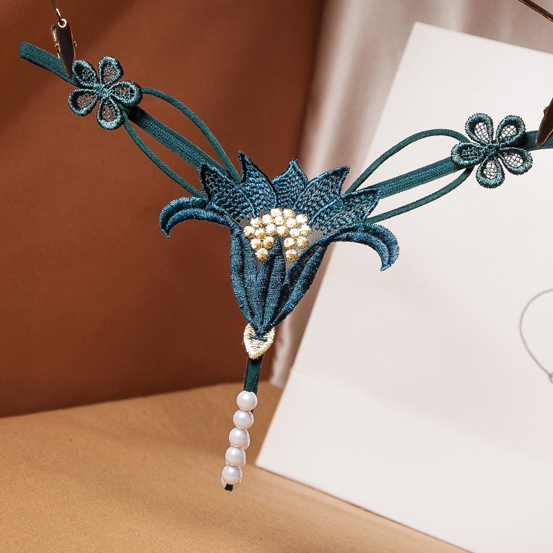 💦格雷房間💦現貨 丁字褲 女生內褲 性感火辣 情趣內褲 鏤空 珍珠按摩 低腰 內褲 誘惑 花朵丁字褲 女性內褲 V04-細節圖3