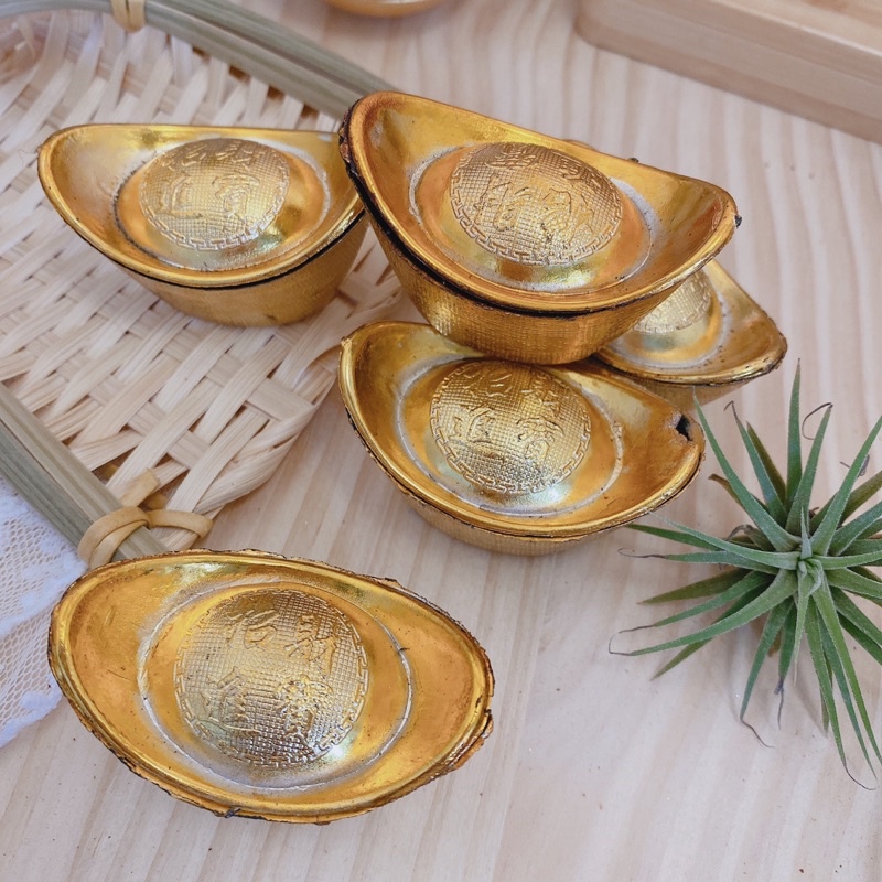 微瑕出清 特賣 仿真金元寶 擺件 財神招財進寶 塑膠元寶 春節裝飾 過年裝飾-細節圖2
