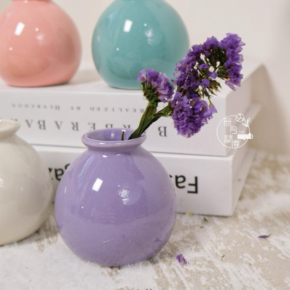 現貨🔺多色 圓形陶瓷小花瓶｜有錢花花瓶 日式簡約軟裝 擺拍道具 迷你乾燥花瓶 桌面小擺件 INS風水培花器 陶瓷花瓶-細節圖5