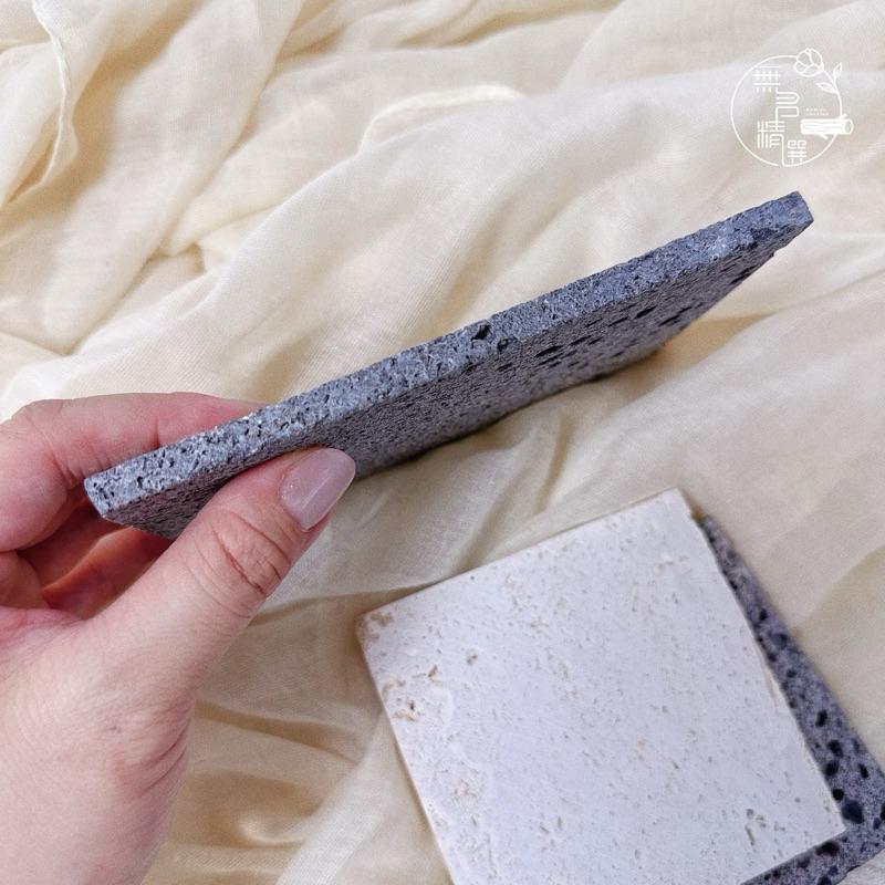 現貨🔺月球表面 洞洞磚｜飾品背景板｜穿戴甲拍攝背景 飾品陳列架 美甲拍攝 耳環展示架 岩板 裝飾 收納盤 陳列架 展示架-細節圖6