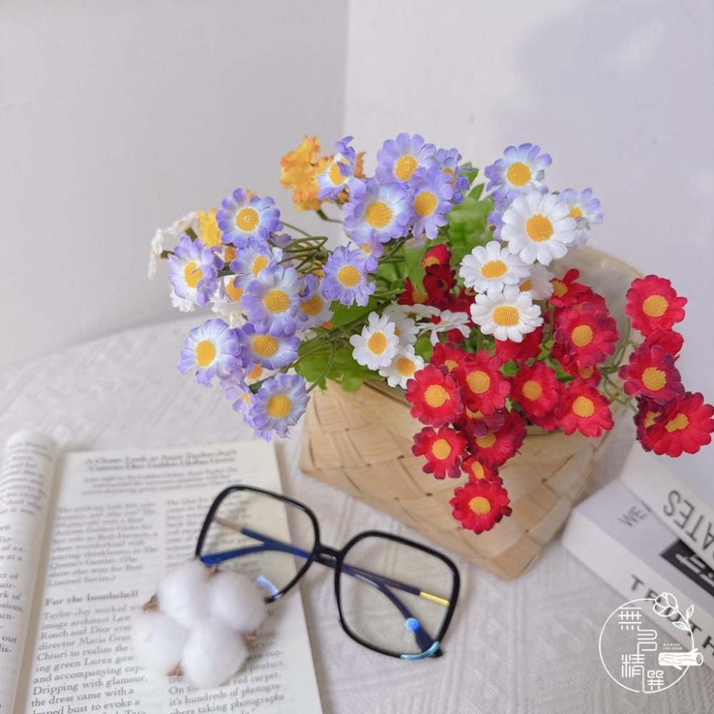 現貨🔺仿真花 絹布洋甘菊｜假花｜五色可選｜氣氛擺飾｜拍照道具｜居家花藝布置小物｜拍照道具｜仿真花束 ｜桌面裝飾-細節圖4