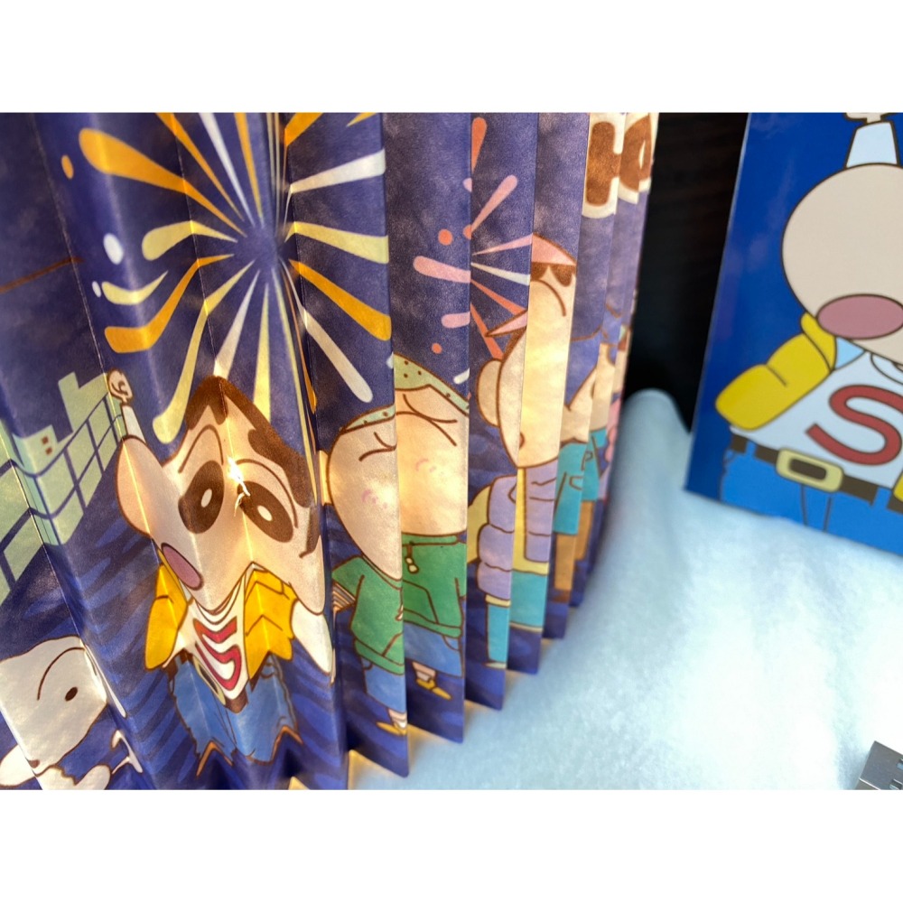 蠟筆小新 書本夜燈 小新夜燈 蠟筆小新-書本夜燈 7-11蠟筆小新翻頁書本夜燈-細節圖3