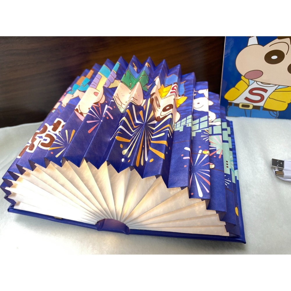 蠟筆小新 書本夜燈 小新夜燈 蠟筆小新-書本夜燈 7-11蠟筆小新翻頁書本夜燈-細節圖5