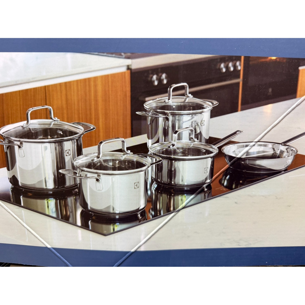 Electrolux 伊萊克斯 不鏽鋼鍋具五件組 EACWSS5P 五件組優質不鏽鋼鍋具套組-細節圖2