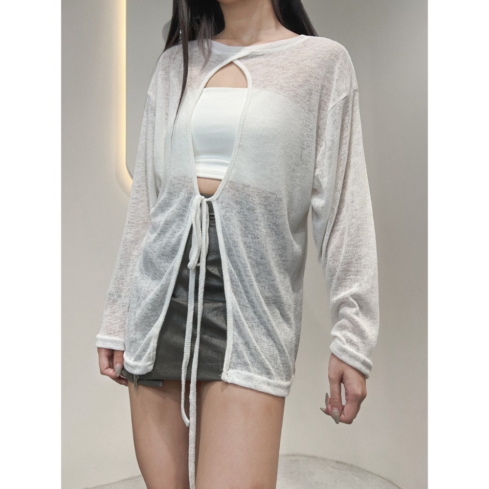 𝐿𝑢𝑜𝑗𝑖𝑛𝑔 ෆ 日常小心機·混色透膚開叉上衣 - 展現性感與時尚的完美平衡｜混色透膚上衣-規格圖10