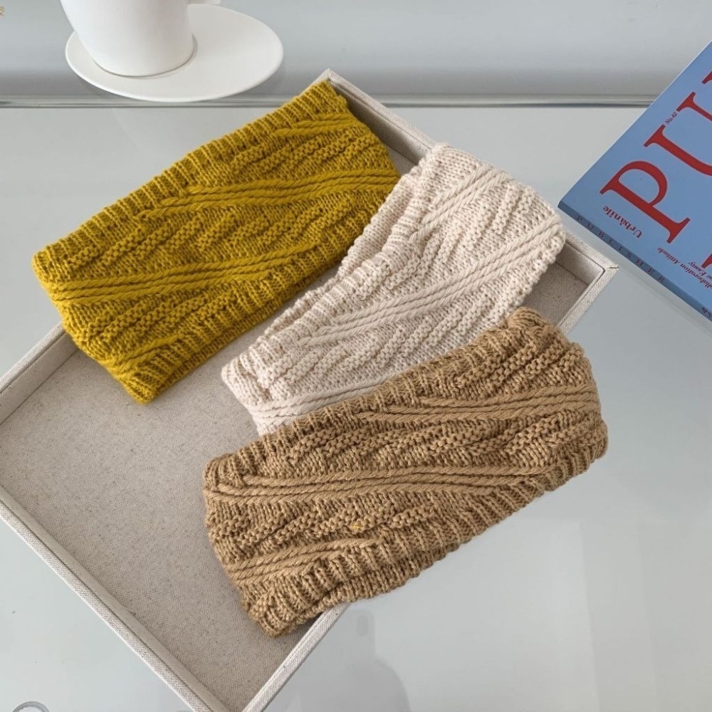 𝙻𝚞𝚘𝚓𝚒𝚗𝚐 ꕤ 冬季穿搭的溫柔點綴·簡約風毛線編織寬邊髮帶 針織髮帶 百搭髮飾-細節圖2