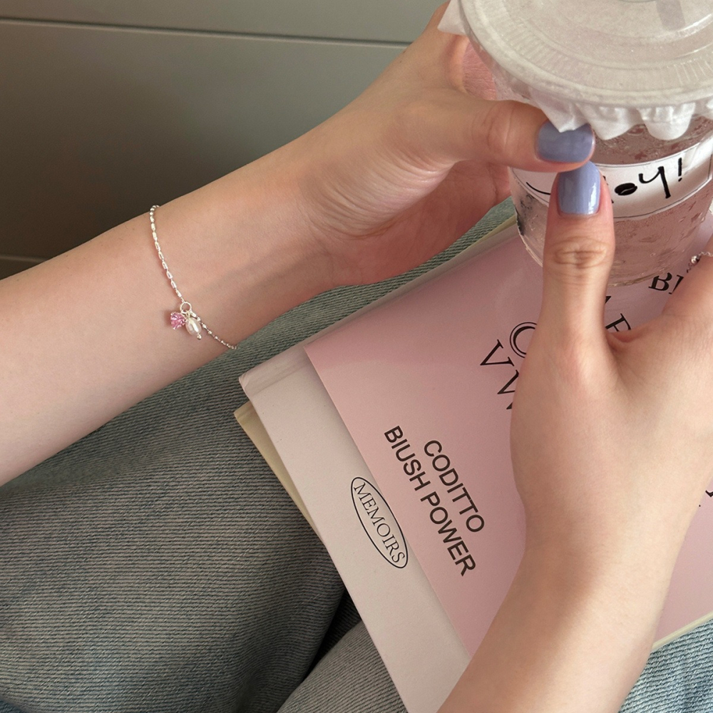 𝐿𝑢𝑜𝑗𝑖𝑛𝑔 ෆ 手腕上的輕奢小秘密·愛心鋯石珍珠米珠s925純銀手鍊｜純銀手鏈｜少女感配飾｜珍珠手鍊-細節圖2