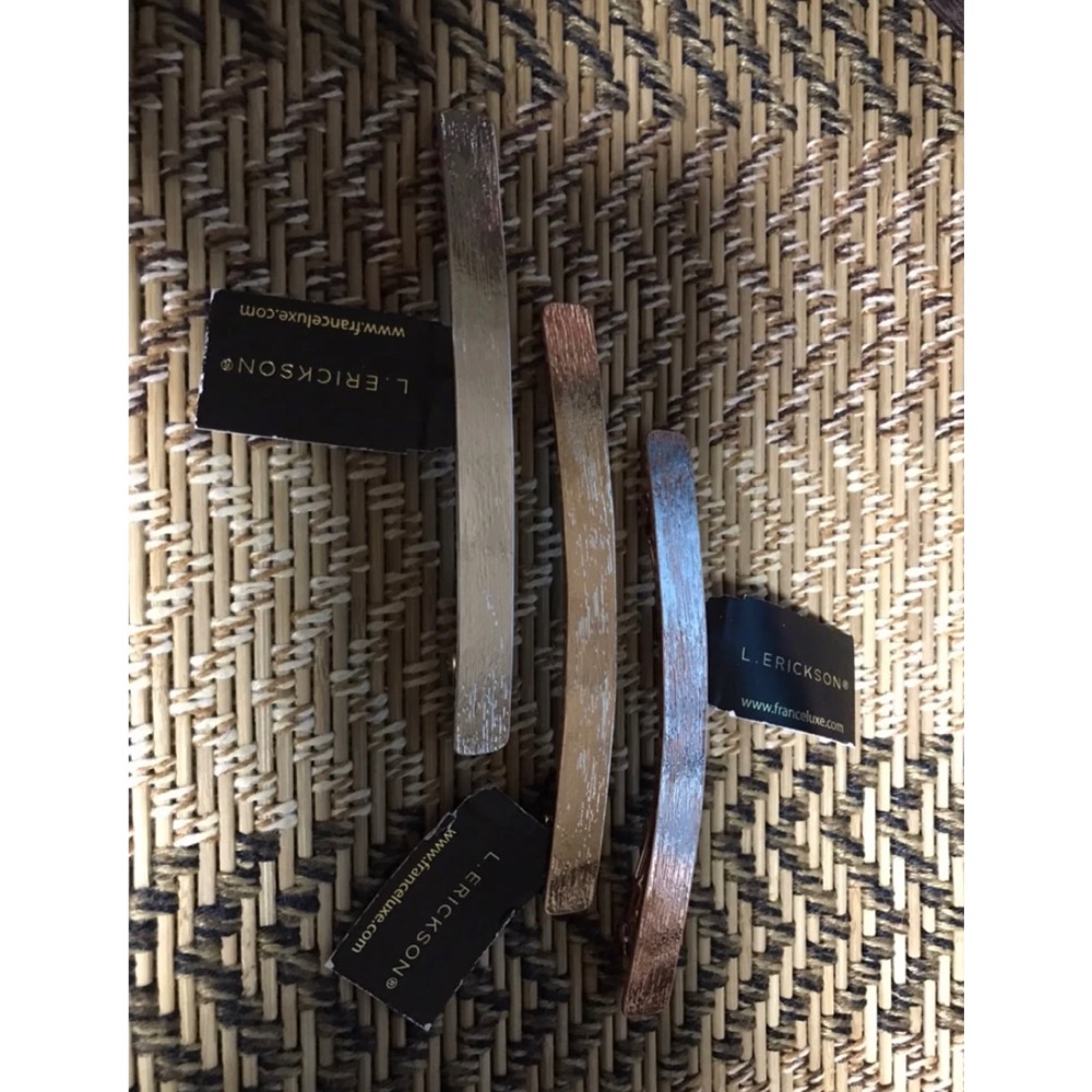 正版 L. Erickson 銀色微彎細長方型質感金屬橫紋髮夾 寬3/8寸 長4又1/4寸-細節圖3