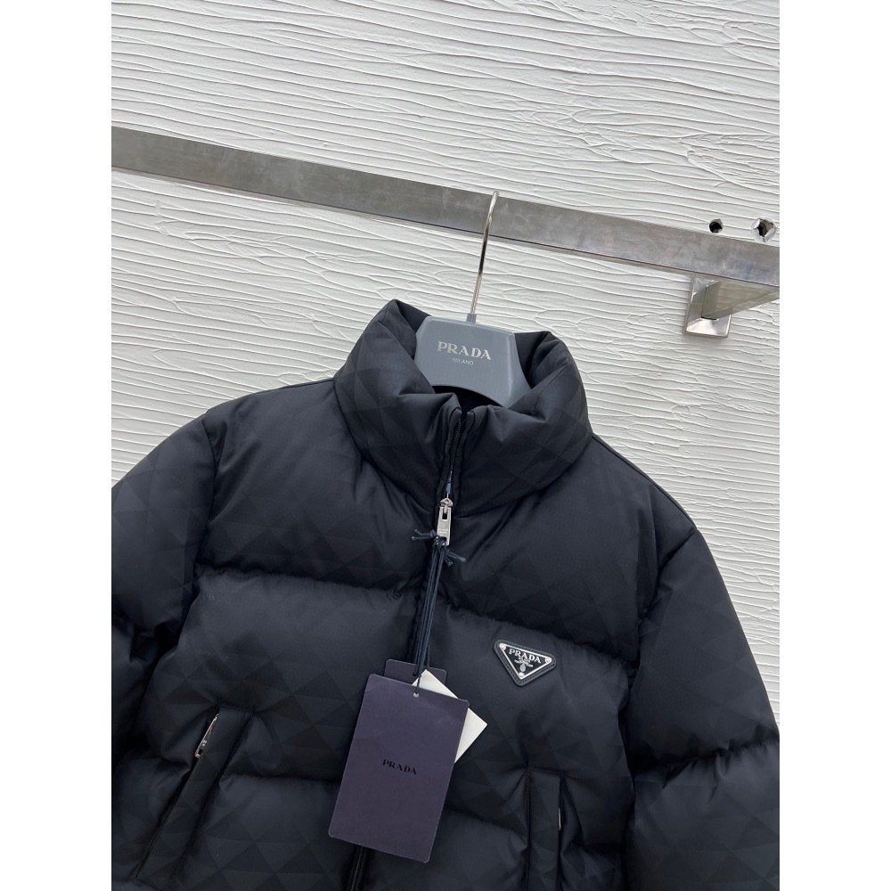 新品上新❗️❗️原版購入❗️❗️高品質❗️❗️ Prada 23 秋冬最新款