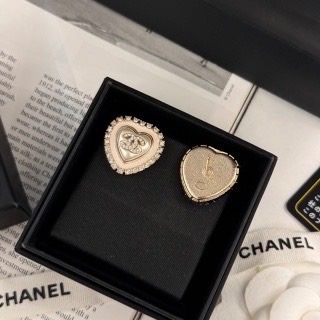 🛒𝐍𝐄𝐖 · 𝟐𝟎𝟐𝟒/爆款預定  拼色格紋圍巾 選用羊毛混紡材質 7針拔花工藝，織物表面紋路立體-細節圖5