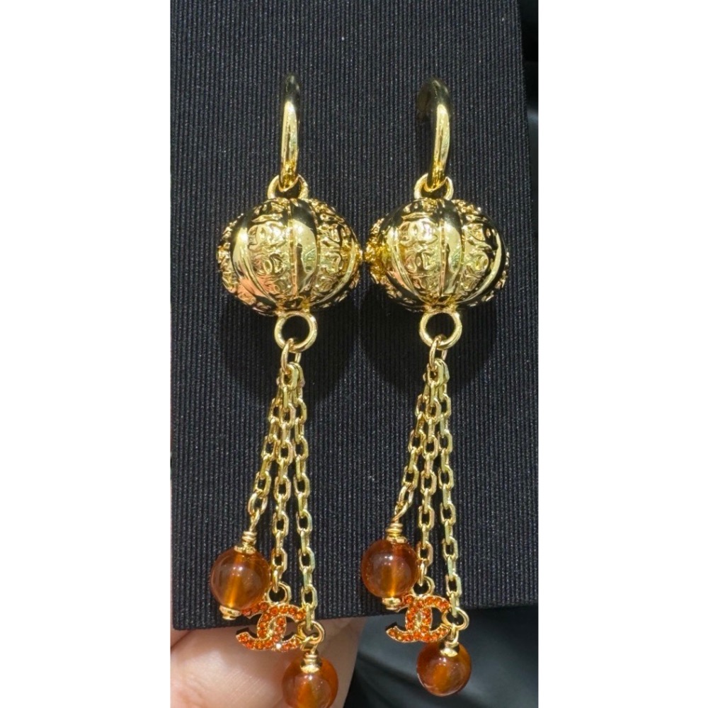 𝐂𝐞𝐥𝐢𝐧*25new🪄 毛邊刺繡凱旋門牛仔短褲 🪡  凱旋門元素搭配做舊工藝做設計亮點！-細節圖2