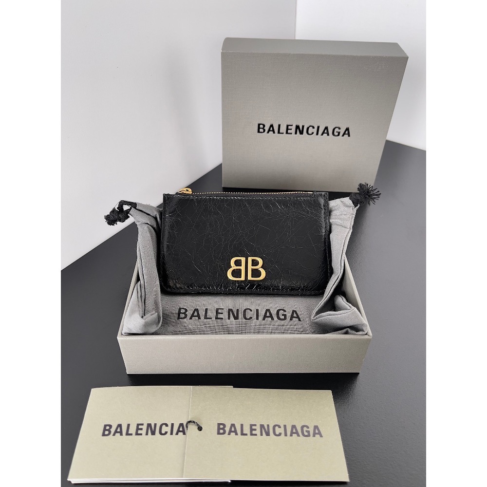 【CELINE 賽琳】Unlverslte 16寸凱旋門壓花搭扣款騎士靴長靴。✌這個高度的靴子非常時髦的，非常好穿顯-細節圖2