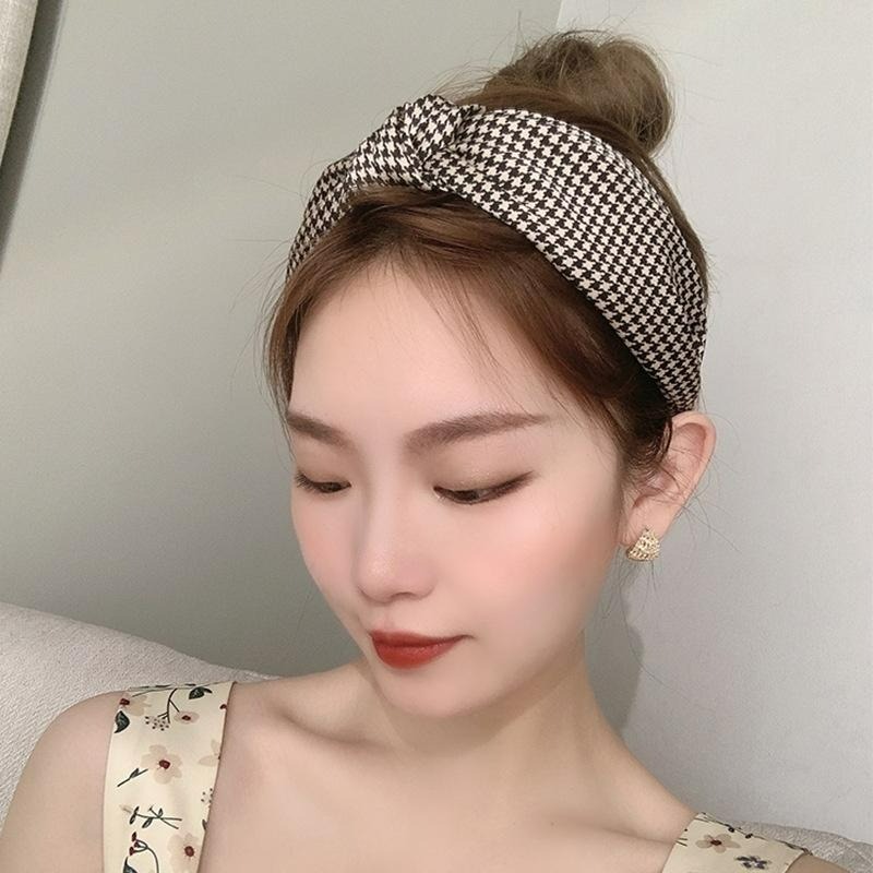 【台灣現貨】韓國氣質寬版造型髮箍 韓版千鳥格髮帶 寬髮箍 髮飾 女 高質感網紅新款 黑白蕾絲蝴蝶結 碎髮頭箍洗臉頭飾-細節圖5