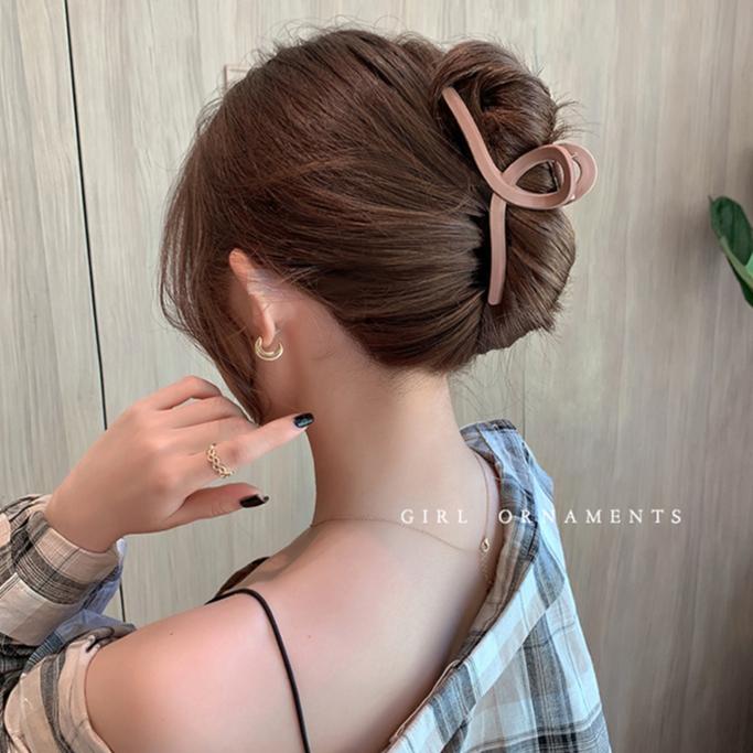 【台灣現貨】(多款) PV鯊魚抓夾 韓國網紅簡約一字抓夾 邊夾髮夾包頭 塑膠壓克力 鯊魚夾抓夾髮飾夾子盤髮抓夾大髮抓-細節圖8