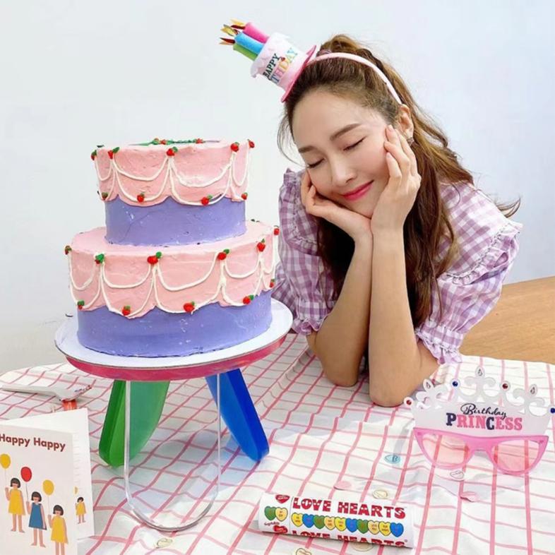 【台灣現貨】韓國ins兒童生日蛋糕蠟燭造型生日帽髮箍 派對裝扮拍照上傳 生日裝扮 派對造型用品 慶祝生日 親子情侶裝扮-細節圖9