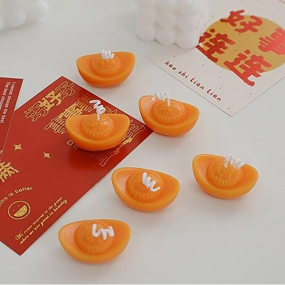 【台灣現貨】(2入)過年招財小元寶香薰蠟燭 日進斗金金元寶 新年禮物裝飾 大豆蠟精油香氛蠟燭 辦公室店面招財進寶財源滾滾-細節圖4