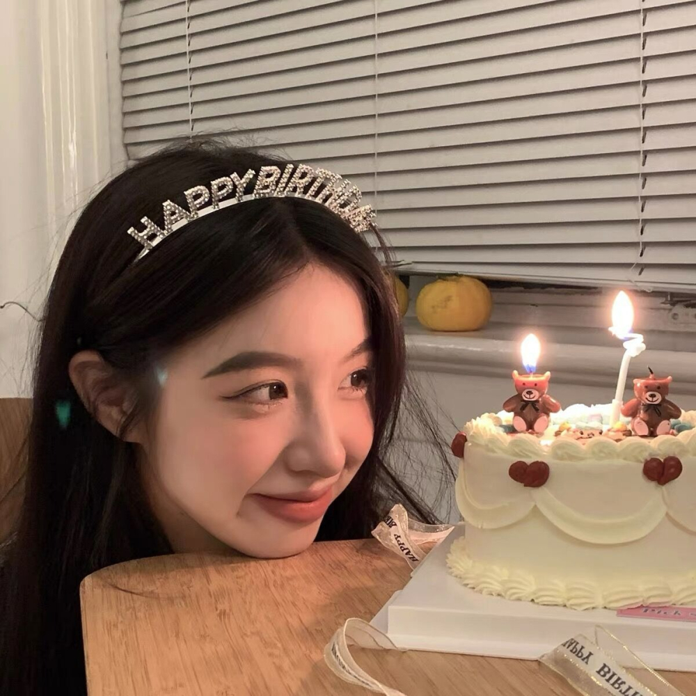 【台灣現貨】生日派對造型髮箍 生日水鑽髮箍 happy birthday生日快樂 生日慶生 生日布置 壽星造型金屬髮箍-細節圖4