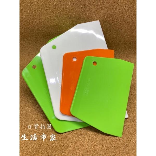 現貨 台灣製 廚獅 大 / 小 抗菌刮板 塑膠刮板 塑膠刮刀 烘培刮板 刮刀 烘培刮刀 切麵板 烘焙用具-細節圖2