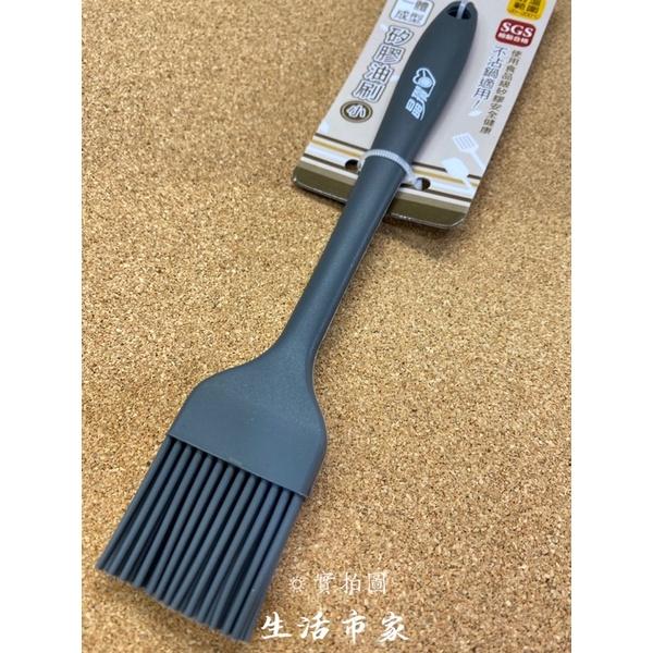 現貨 一體成型 矽膠刮刀 矽膠油刷 果醬刀 奶油刮刀 醬汁刷 奶油刷 刮刀 油刷 料理刷 氣炸鍋油刷 烘焙用品-細節圖9