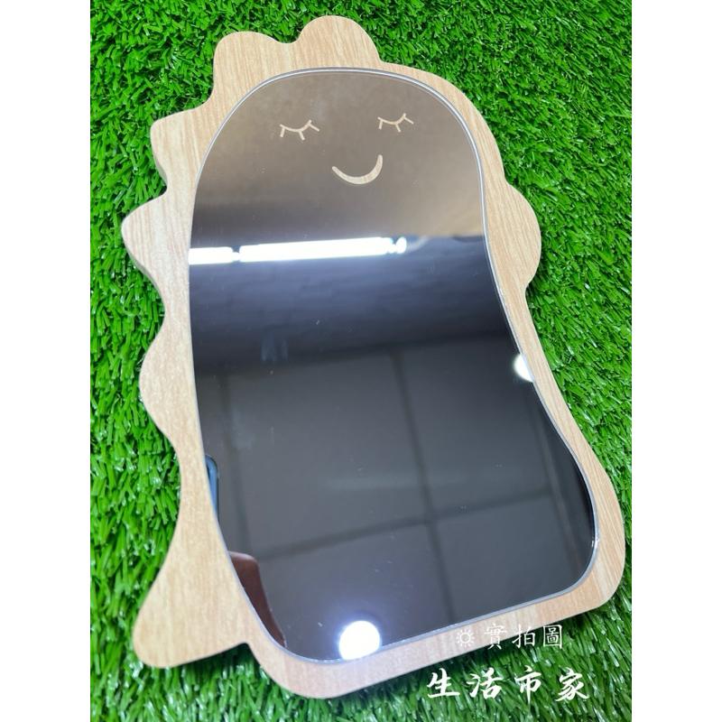現貨 木紋 萌熊 / 恐龍 兩款 木質化妝鏡 桌上鏡 化妝鏡 美妝鏡 桌面鏡子 可愛木鏡 木質桌上鏡 造型鏡 鏡子 木鏡-細節圖7
