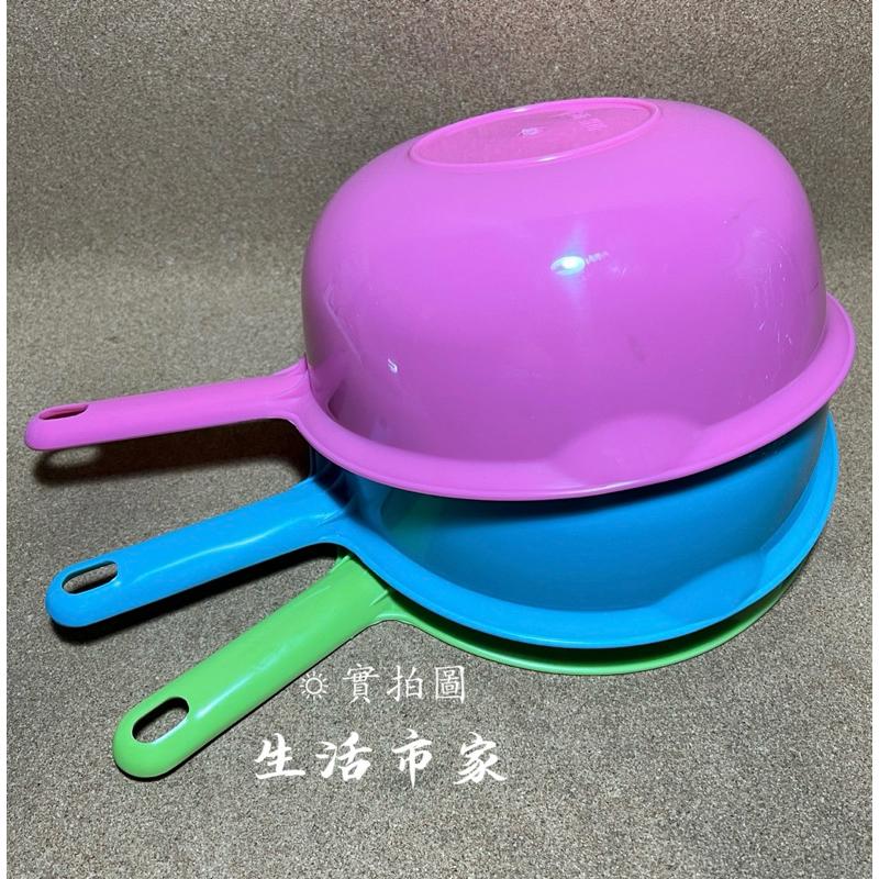 現貨 台灣製 圓圓大水杓 水杓 水瓢 強力水杓 杓子 大直徑水杓 撈水杓 水勺 可掛水瓢 浴室用品-細節圖3