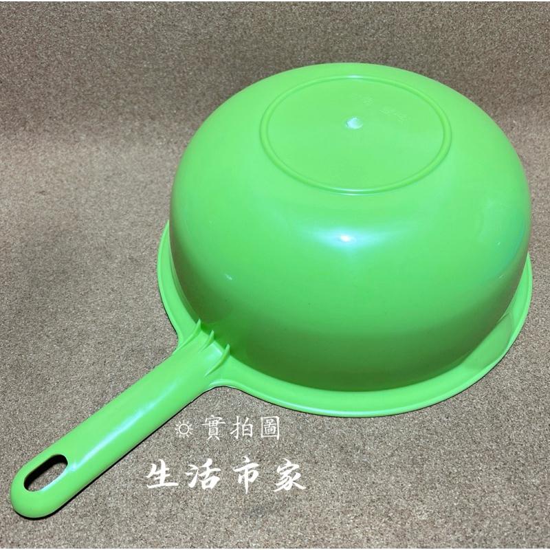 現貨 台灣製 圓圓大水杓 水杓 水瓢 強力水杓 杓子 大直徑水杓 撈水杓 水勺 可掛水瓢 浴室用品-細節圖5