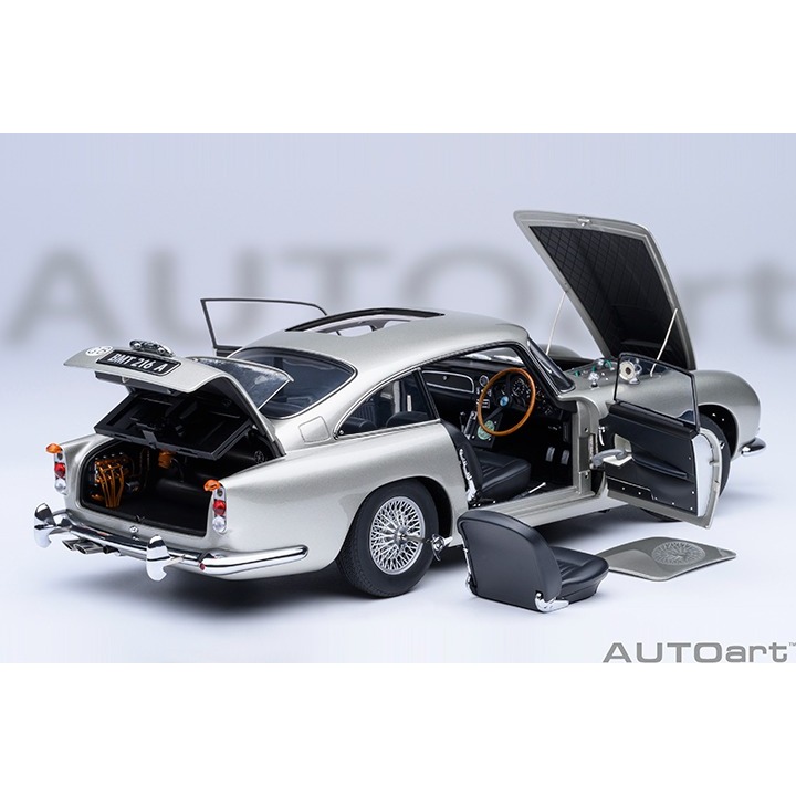 【高雄天利鄭姐】AUTOart 1/18 70296 1/18 ASTON MARTIN DB5 模型車-細節圖9