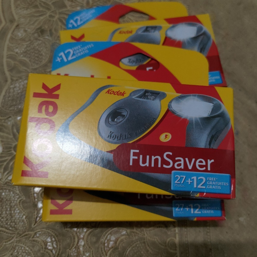 柯達39張閃燈版相機 日期到 2024/08月  外包裝紙盒小凹相機裡面都全新-細節圖2