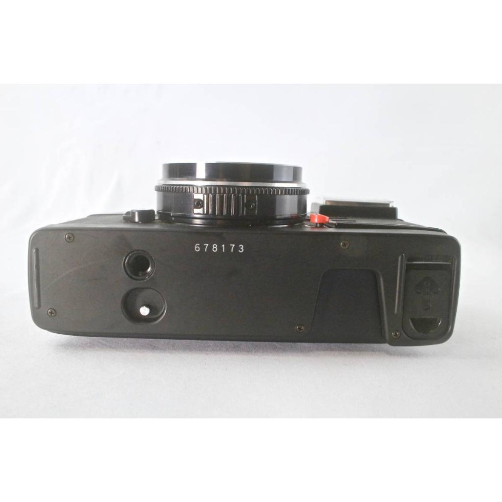 【兔子棒棒相機店】KONICA C35 EF D 柯尼卡底片相機 (附底片一捲+手腕帶+電池)-細節圖4