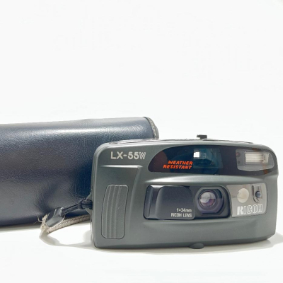 【兔子棒棒相機店】RICOH LX-55W LENS 34mm 理光/底片相機 (附底片一捲+手腕帶+電池)