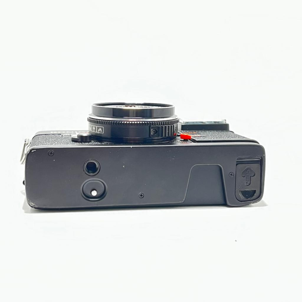 【兔子棒棒相機店】KONICA C35 EF 柯尼卡/底片相機  (附底片一捲+手腕帶+電池)-細節圖4