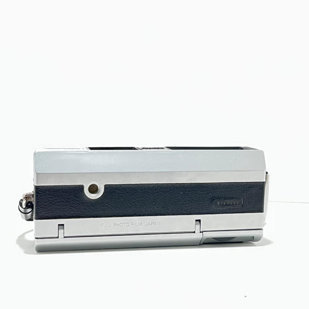 【兔子棒棒相機店】口袋相機/間諜相機 FUJICA Pocket 350 WIDE 1976 富士底片相機 (附手腕帶)-細節圖2