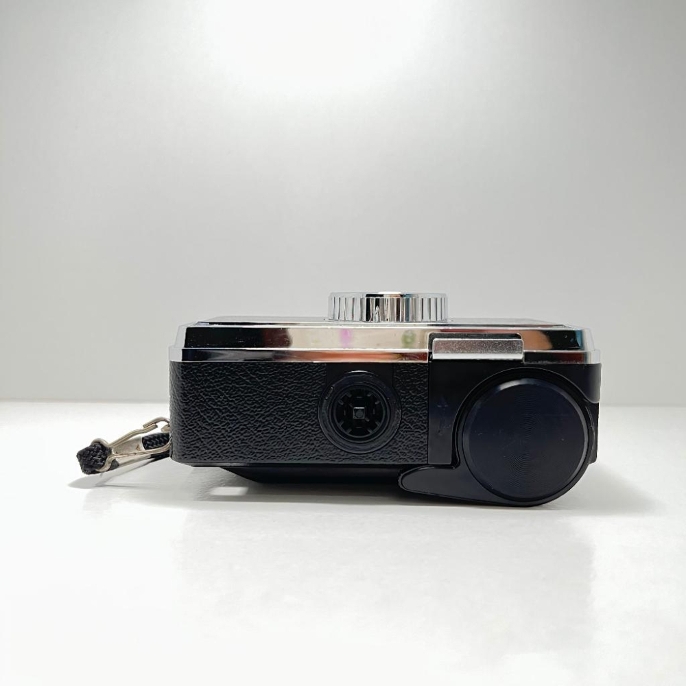 【兔子棒棒相機店】Kodak INSTAMATIC 133-X 柯達/底片相機 (附手腕帶+電池)-細節圖3