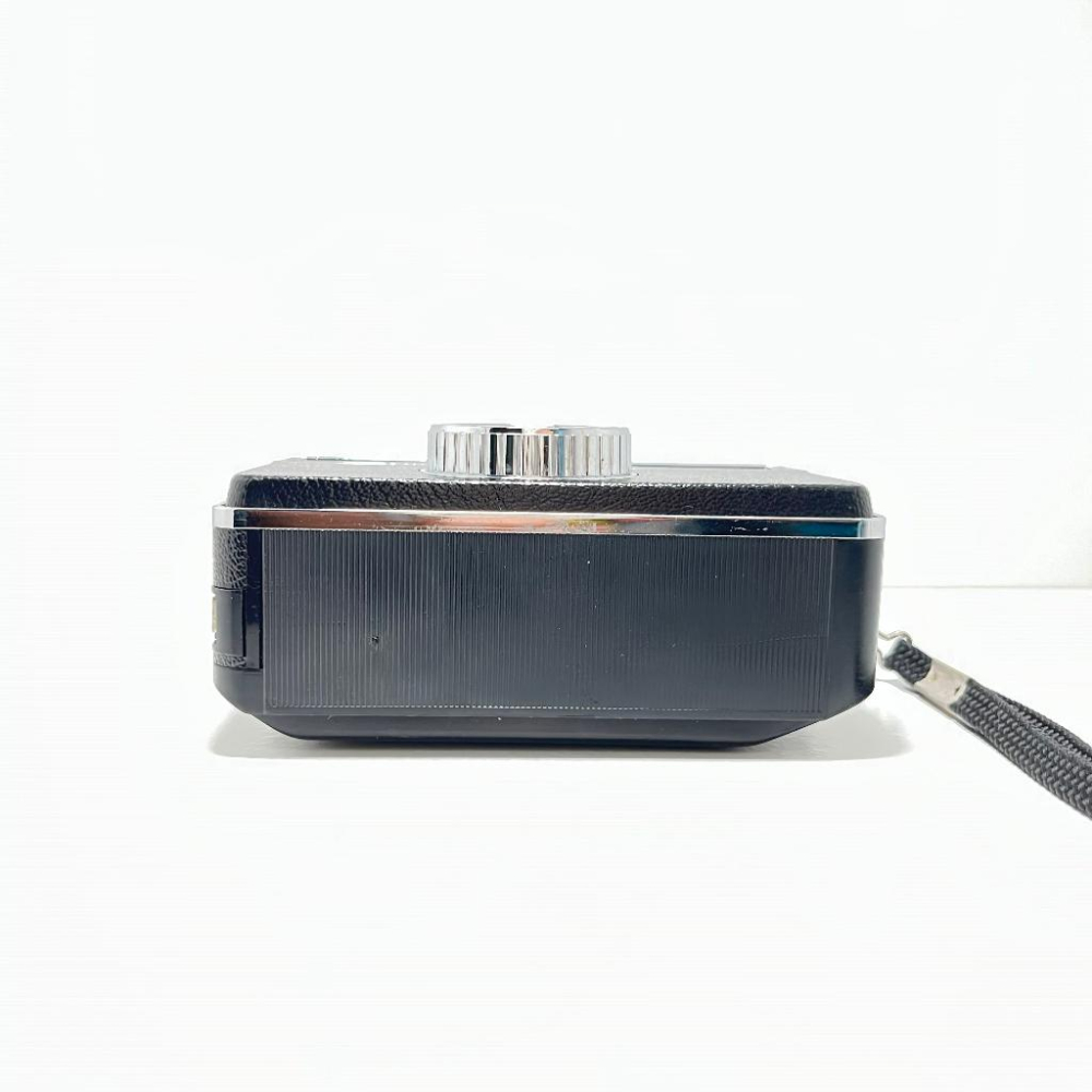 【兔子棒棒相機店】Kodak INSTAMATIC 133-X 柯達/底片相機 (附手腕帶+電池)-細節圖4