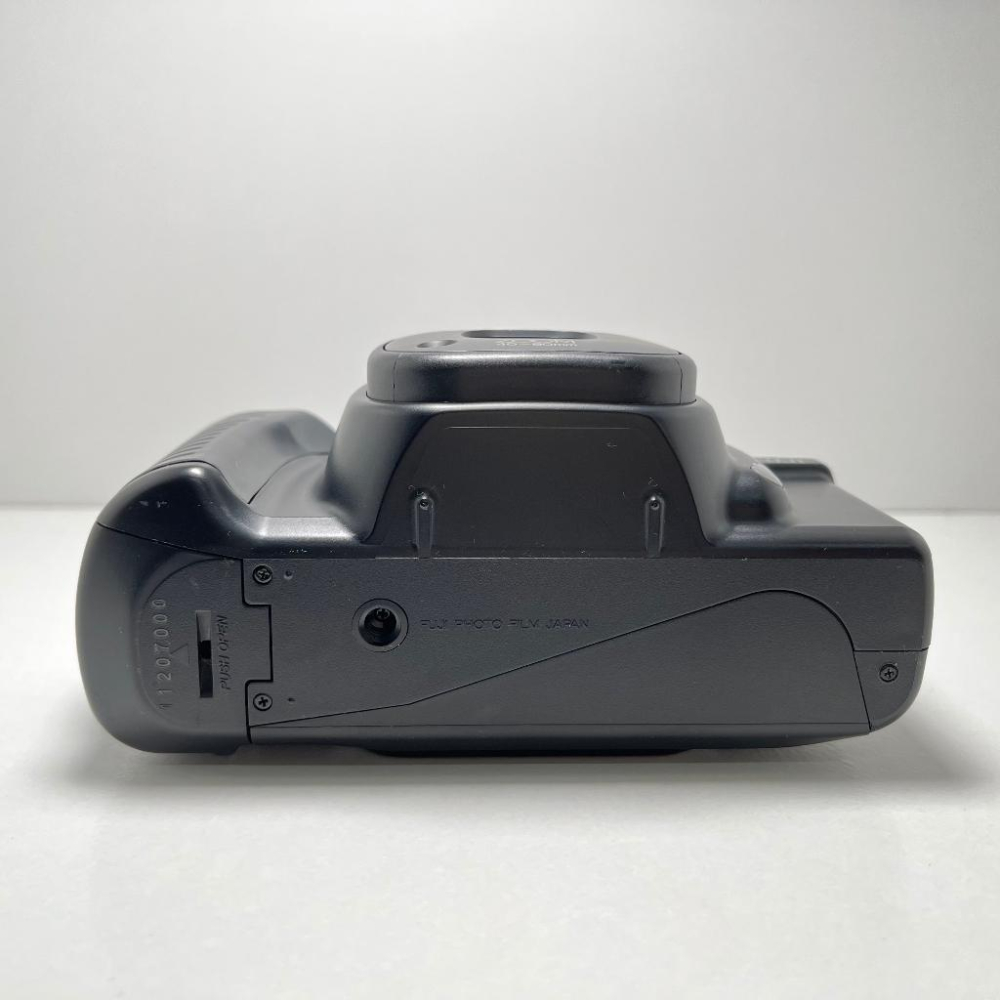 【兔子棒棒相機店】FUJI CARDIA 800 DATE 富士底片相機 (附底片一捲+手腕帶+電池)-細節圖3
