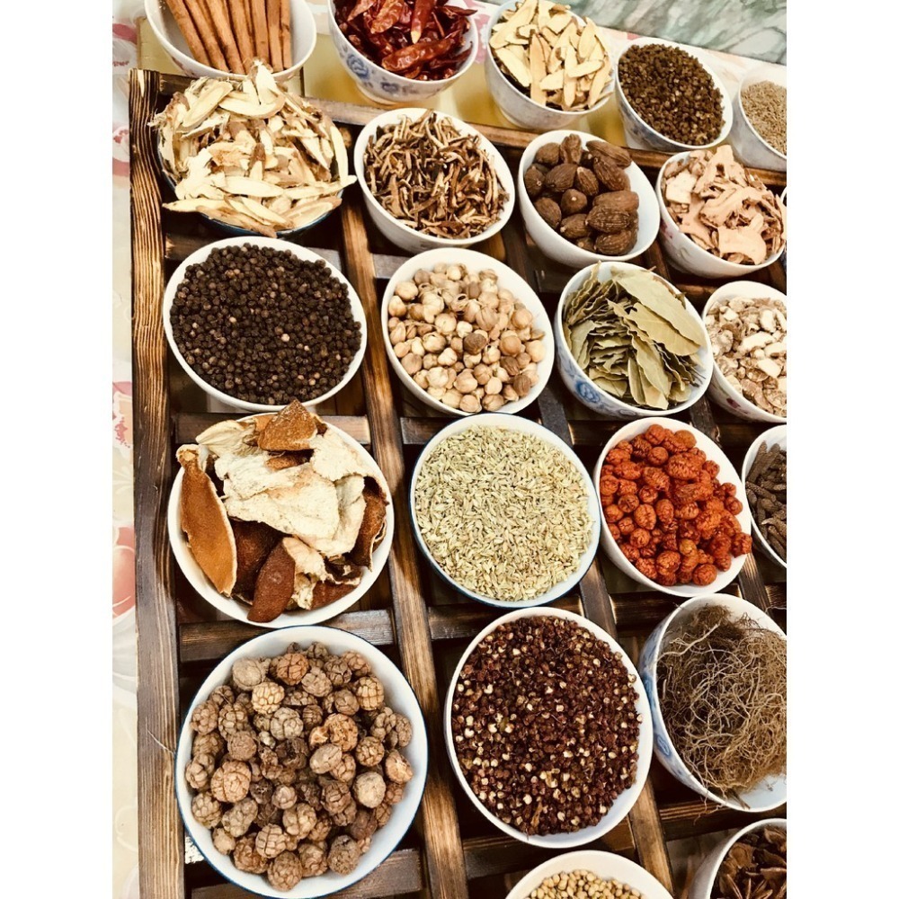 香料 香辛料 花椒 羅勒葉  八角 丁香 豆蔻 香果 綠胡椒  綠荳蔻 檸檬葉 魔鬼椒 大紅袍 千里香 第一頁Part1-細節圖5