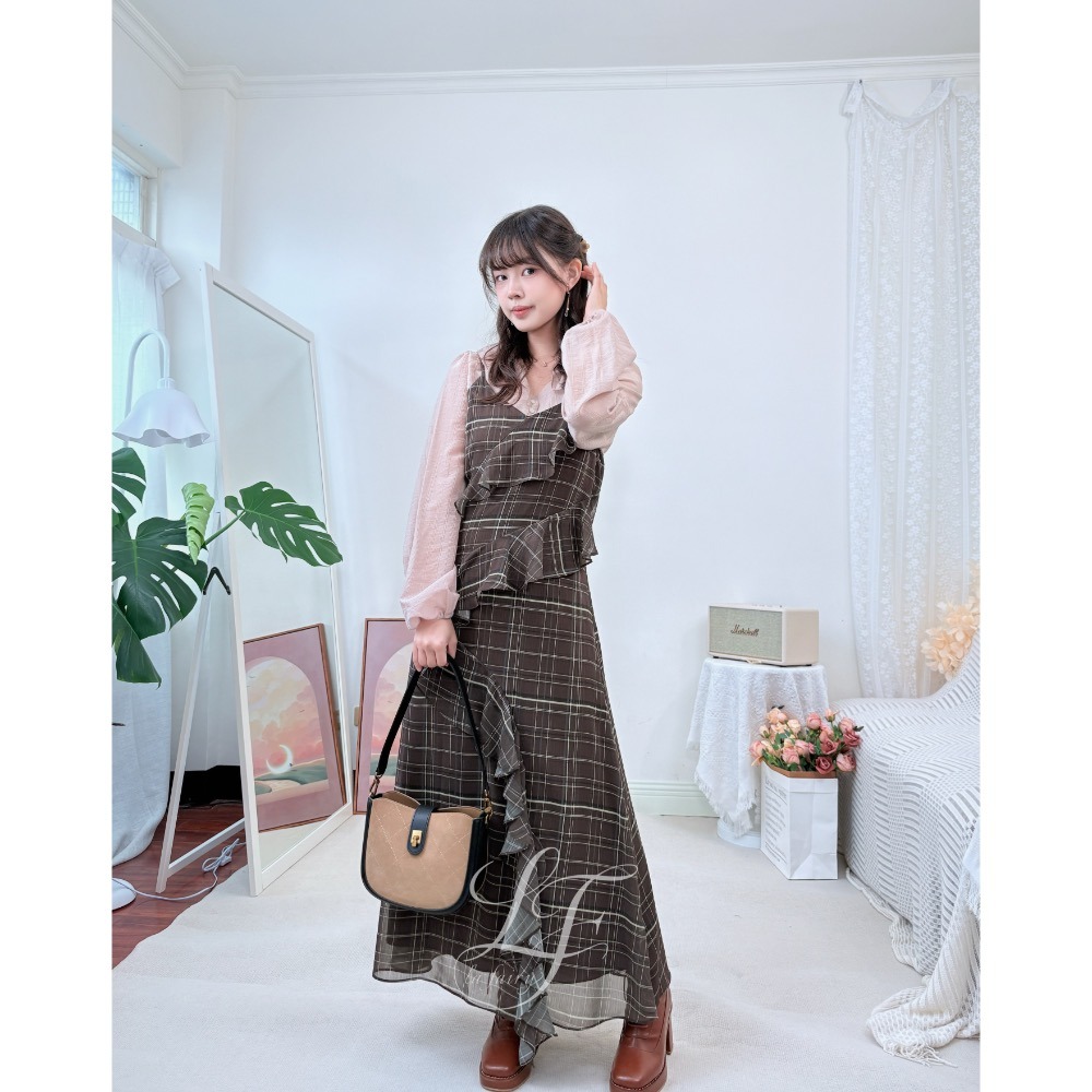 【正韓空運】浪漫格紋雪紡洋裝｜秋冬必備高級感穿搭｜婚禮、約會必備｜現貨｜-La Fairy#正韓#韓國製-細節圖5