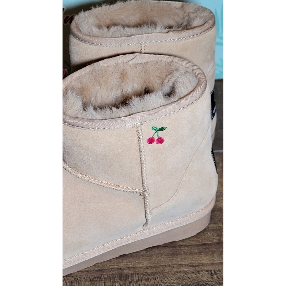 ✨️老闆瘋了...✨️Grace Gift x Line Friends 熊妹限定款雪靴（正版2017年絕版品）-細節圖4