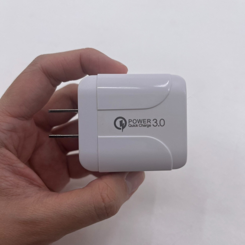 ❮二手❯ QC 3.0 快速充電器 LED顯示充電頭 智慧型手機 iPhone 3.1A 2*USB 連接 LED 顯示