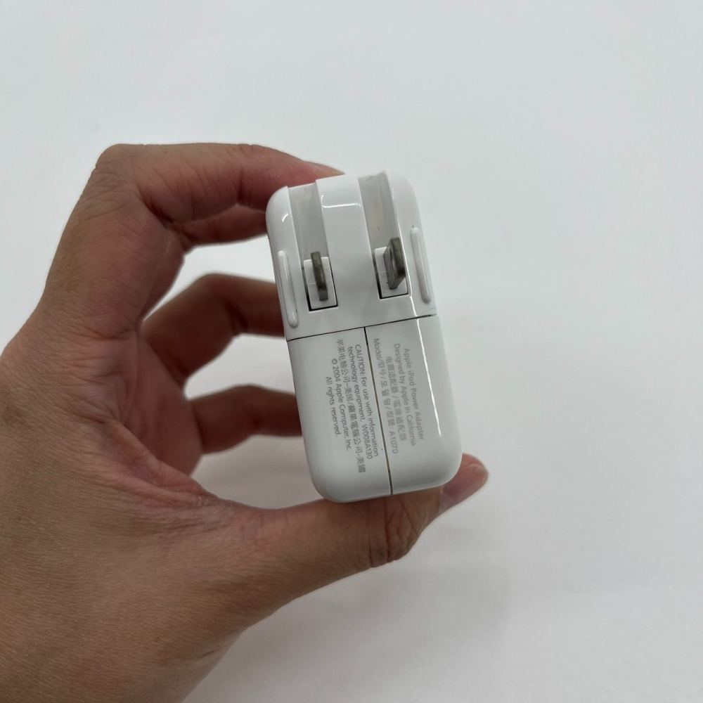 ❮二手❯ Apple 蘋果 原廠 iPod 充電器 1394接口充電器 A1070 Shuffle/nano/mini-細節圖2