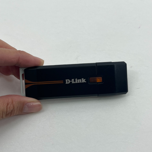 ❮二手❯ D-Link 友訊科技 DWA-110 Wireless G USB 無線網路卡 網卡 Wifi上網 桌機