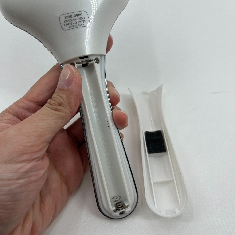 ❮二手❯ 日本 Bijouna 電動按摩梳 音波振動磁氣梳子 音波震動按摩梳 電動髮梳 KBE-2811 祛除頭髮靜電-細節圖8