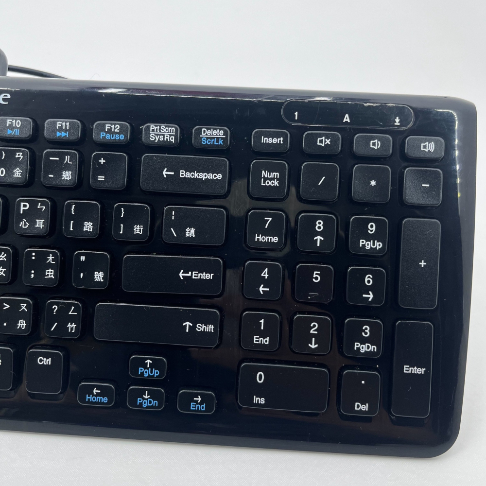 ❮二手❯ Shuttle 浩鑫 KB40 鍵盤 黑色 巧克力型按鍵 USB連接介面 有線鍵盤 鍵盤 滑鼠 桌機 筆電-細節圖4