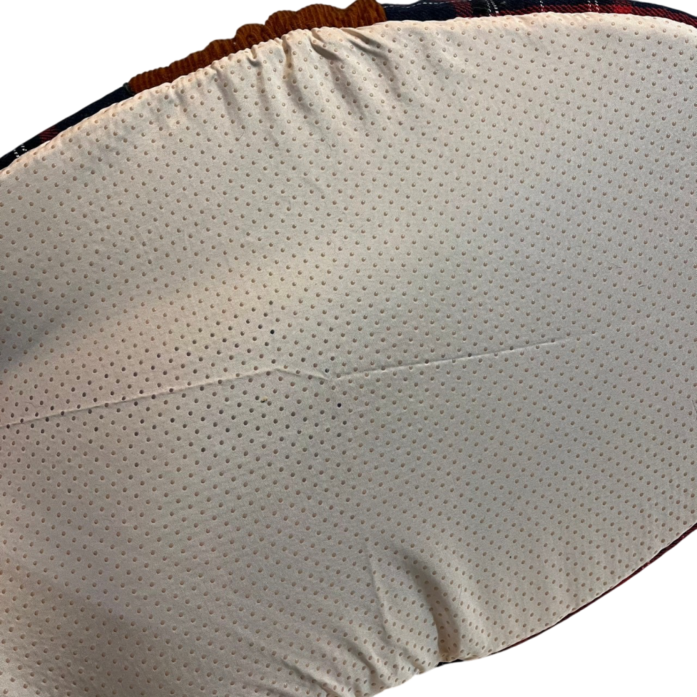 ❮全新❯ Dogfeet 暖呼呼圓型冬床 經典紅格紋 寵物床 狗床 貓床 耐髒耐磨 不易沾灰塵 布料耐受度高更耐磨-細節圖8