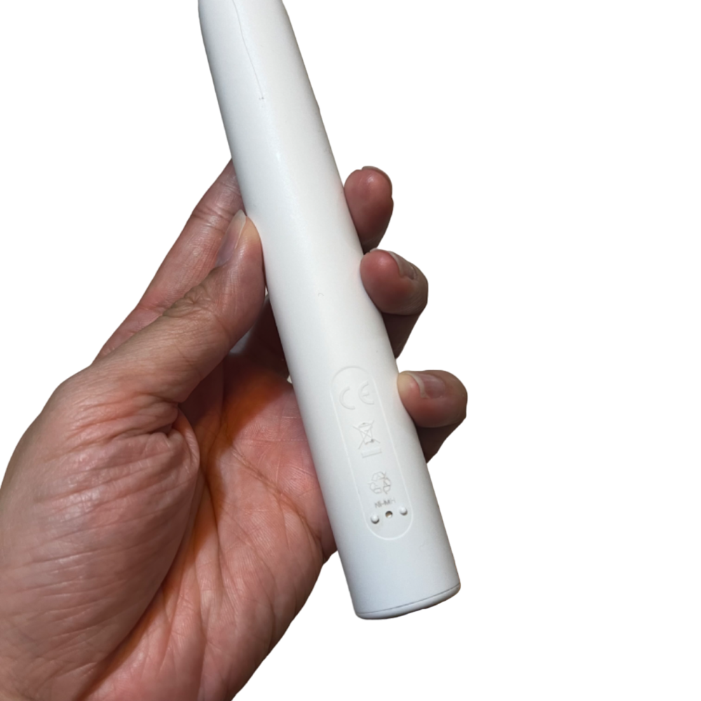 ❮二手❯ 美國 Crest 鑽白音波電動牙刷 鑽亮白 鑽白音波科技 仿效牙醫拋光技術 日常清潔 鑽亮拋光 防水刷柄設計-細節圖6