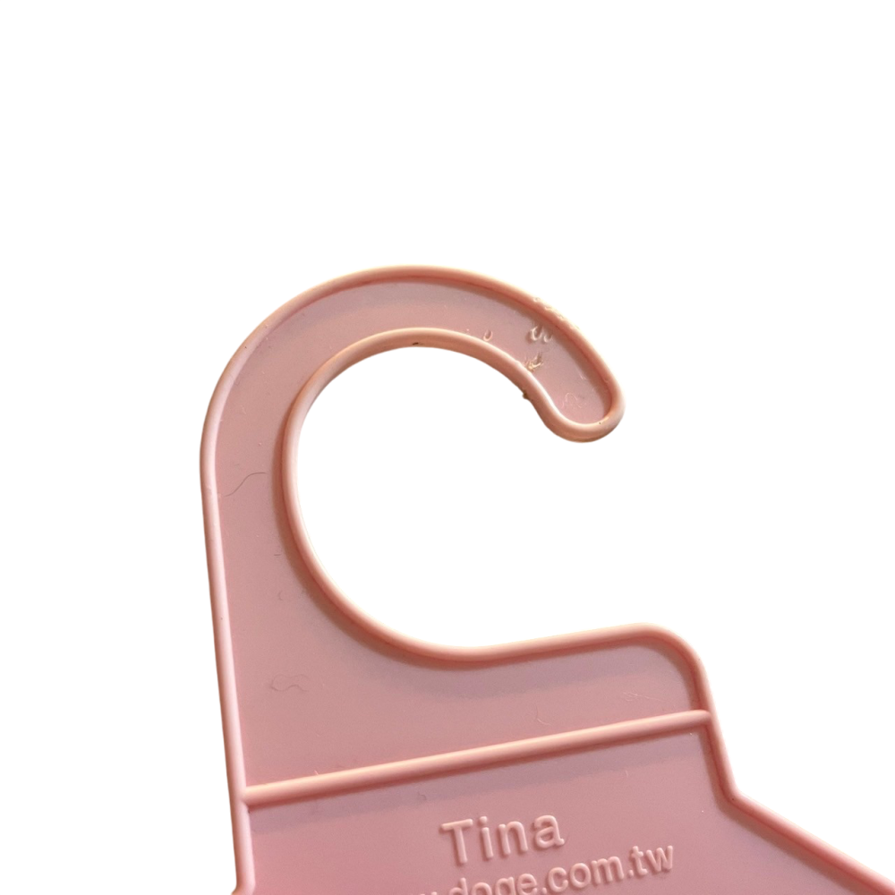 ❮二手❯ Tina 寵物衣架 狗衣服 貓衣服 狗衣架 貓衣架 雨衣 帽子 背心 羽絨背心 外套 衣架-細節圖3