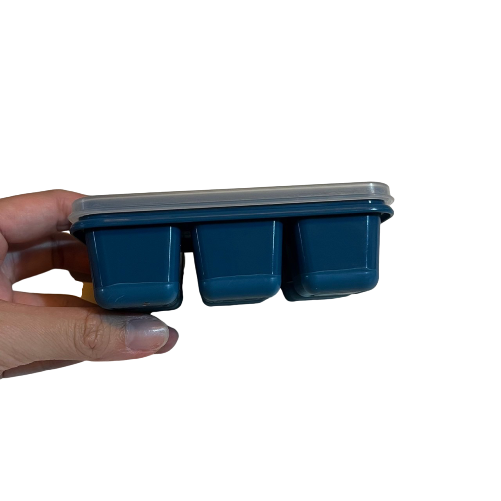 ❮近新❯ Fili 6格 附蓋 可堆疊迷你矽膠底製冰盒 好脫膜 小冰箱適用 冰磚 果汁 咖啡 冰塊盒-細節圖3