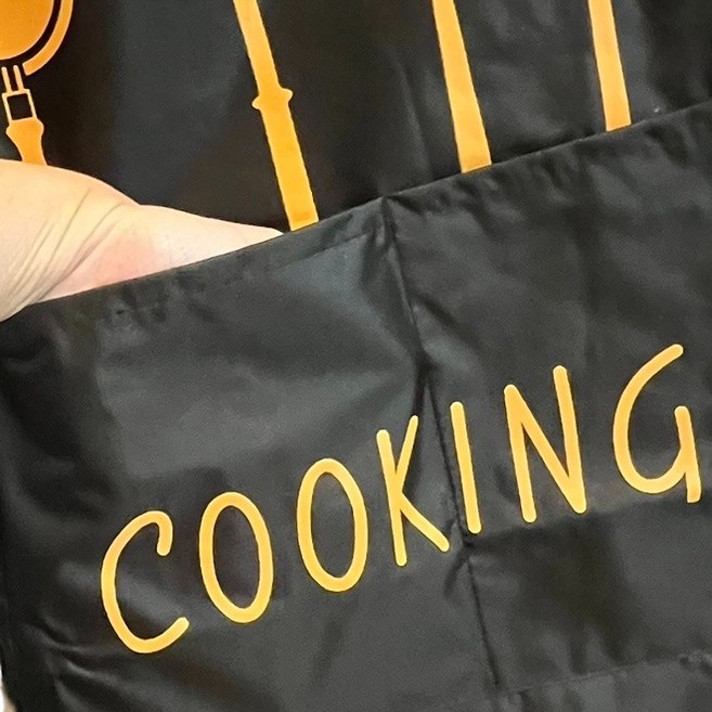 ❮近新❯ 美國 COOKING 圍裙 家用 廚房 防水防油 簡約風格 工作服 家事圍裙 圍裙 家事圍裙 圍兜兜-細節圖2