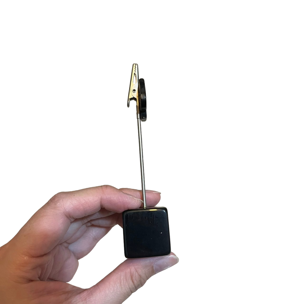 ❮近新❯ 創藝生活 撲克MEMO夾 黑桃留言夾 名片夾 便條夾 辦公室座位留言夾子 學校座位留言夾 紙條 備忘綠 便利貼-細節圖2