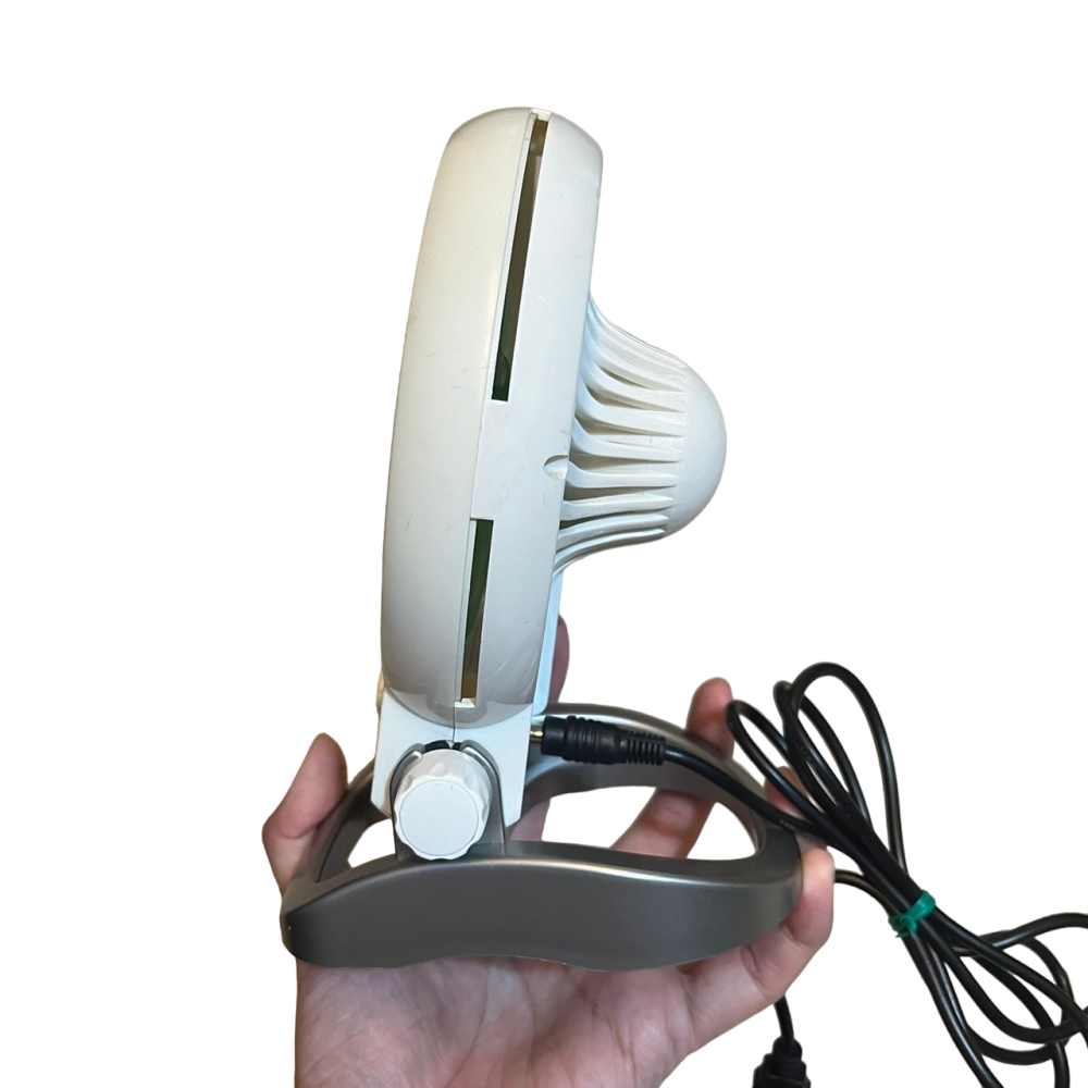 ❮二手❯ Bordvifte 可調式USB 小型電風扇 綠色 電扇主機 底座 電線 手持風扇 桌面風扇 小電風扇-細節圖4